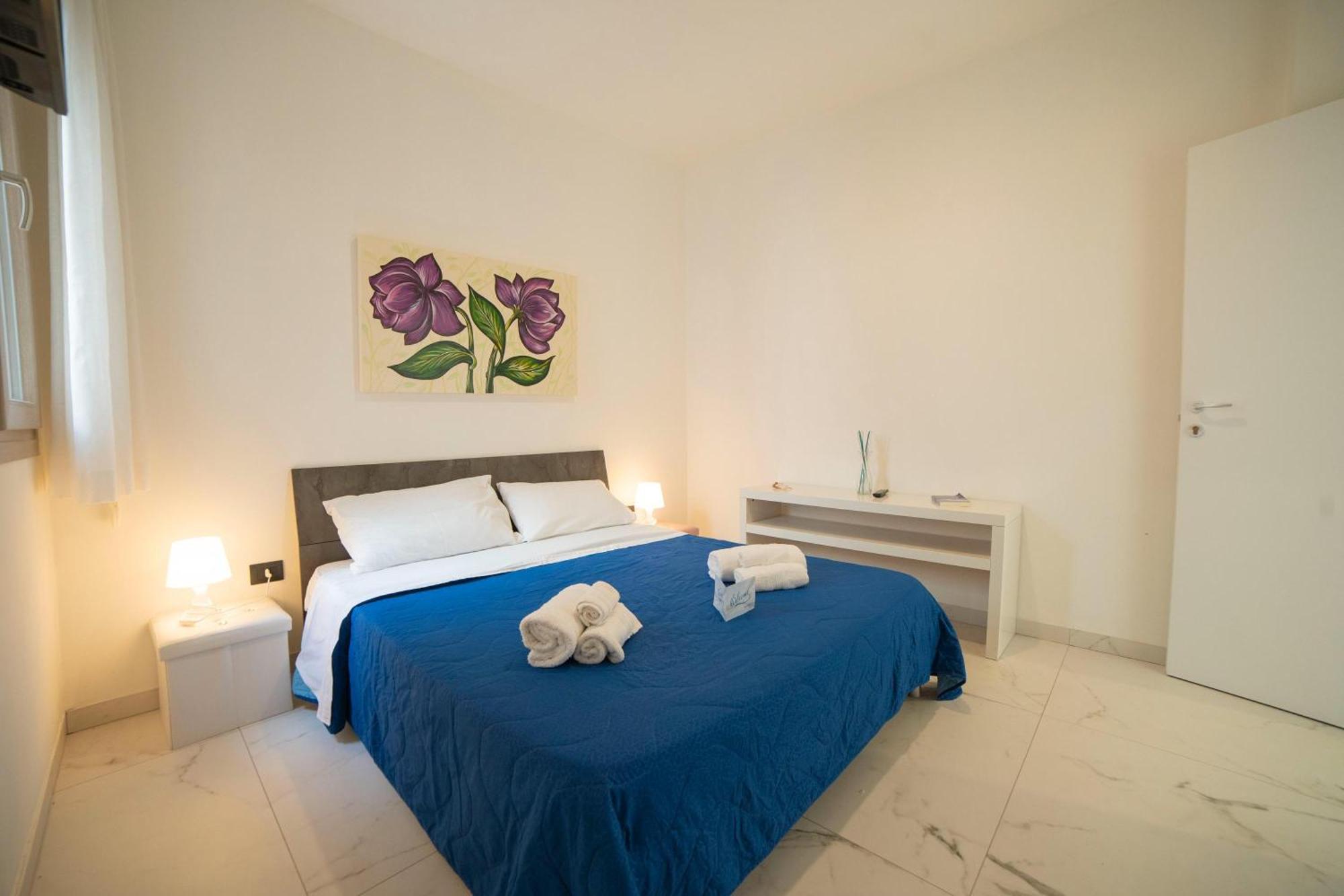 Pino Resort With Shared Pool Torre Lapillo Exterior photo