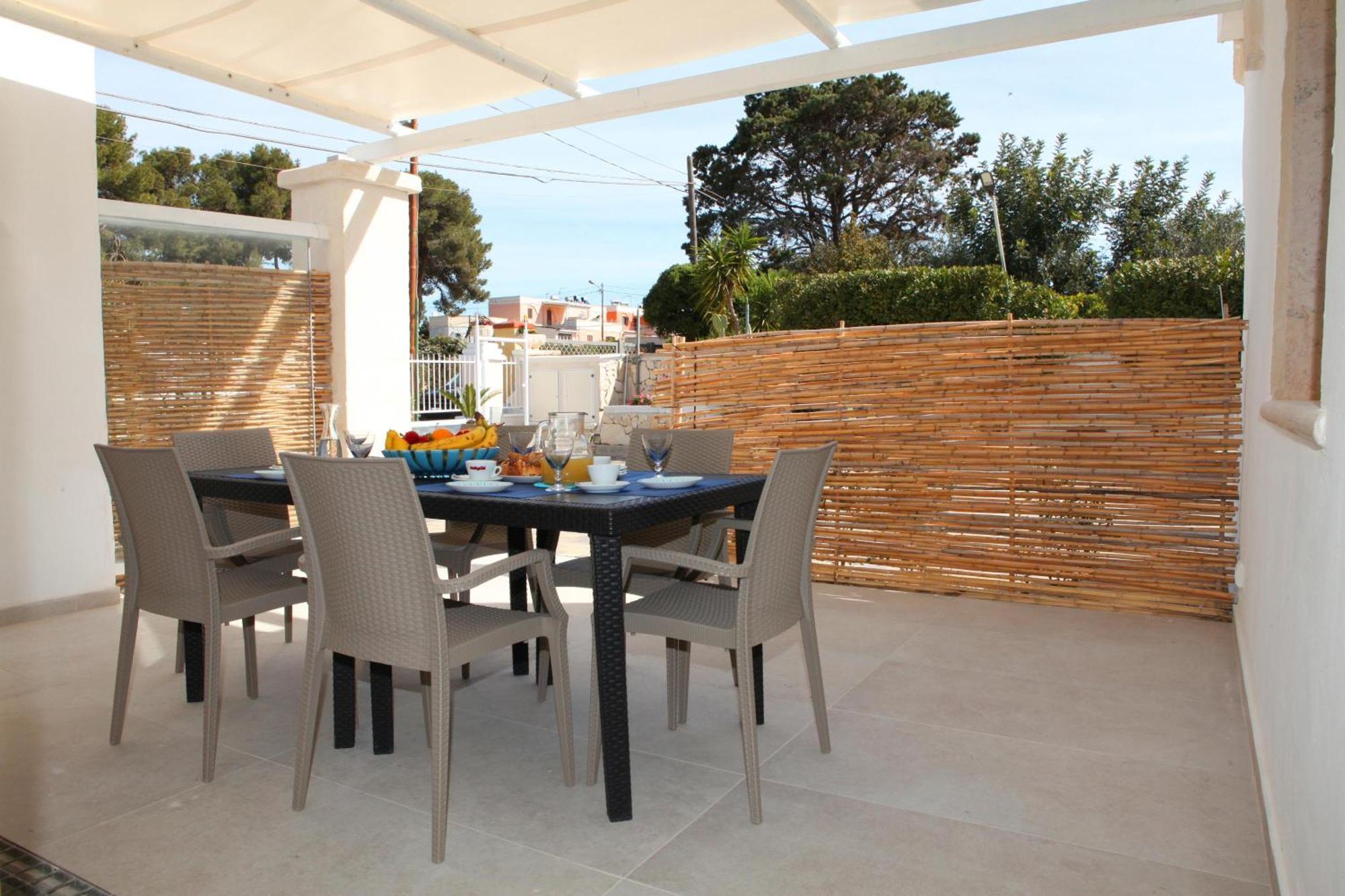 Pino Resort With Shared Pool Torre Lapillo Exterior photo